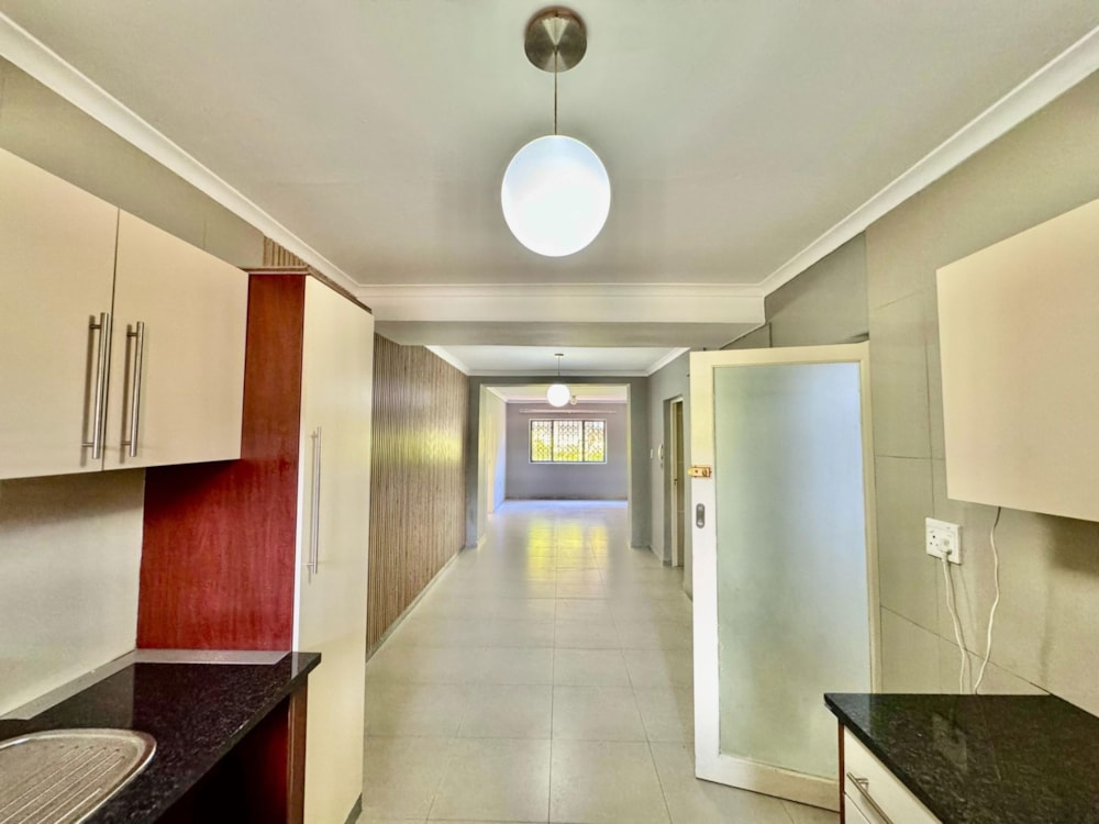 Apartment for sale in Morningside, Durban - 1DA1694517 Apartment for sale in Morningside, Durban - 1DA1694517