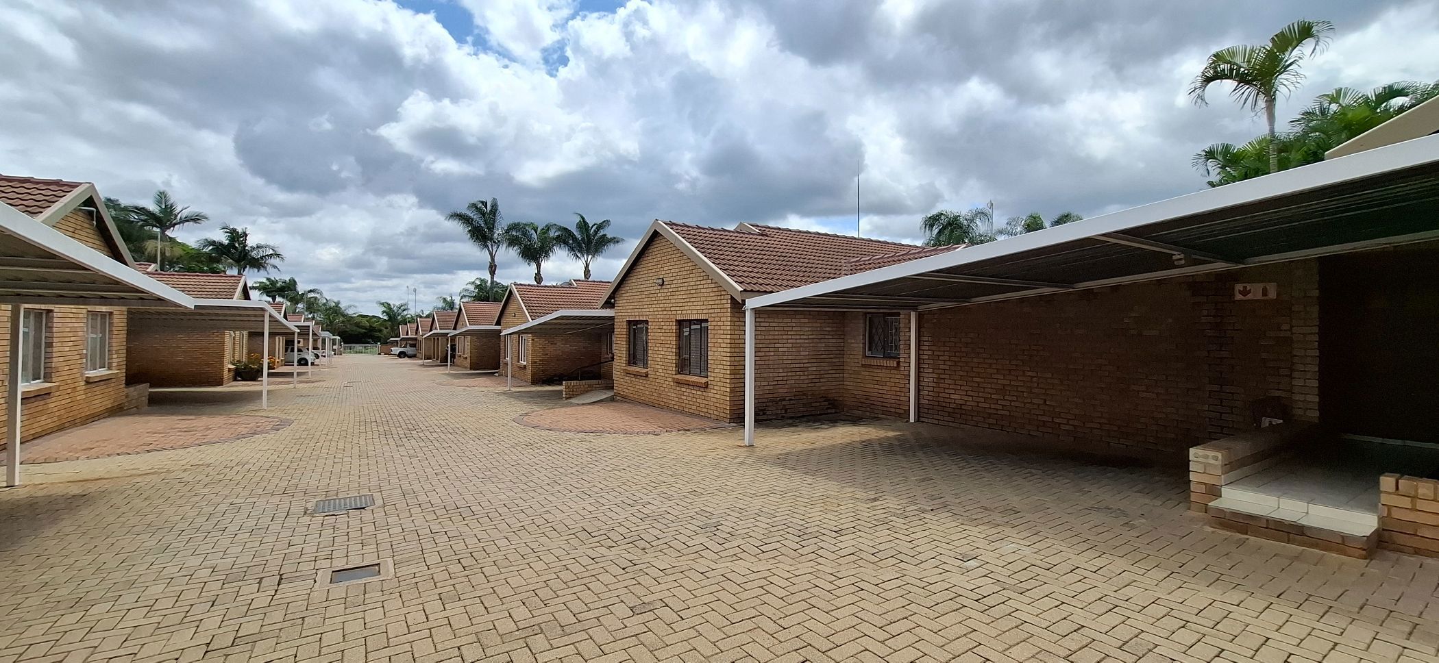 Townhouse for sale in Bendor - 1PS1695334