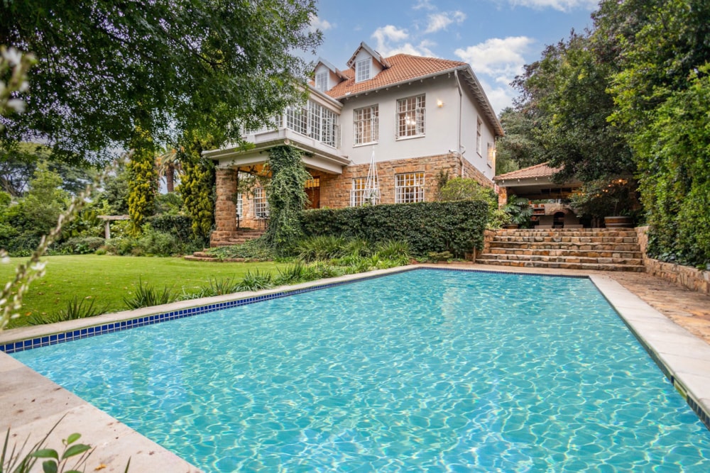 Double-storey house sold in Linksfield - BED1693930 Double-storey house sold in Linksfield - BED1693930