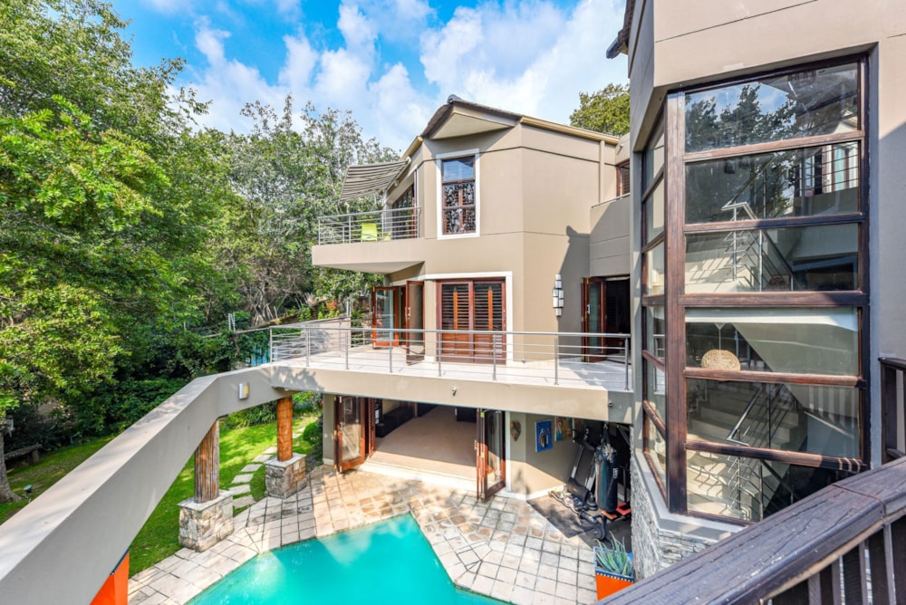 Security estate home sold in Fourways Area - FW1696407