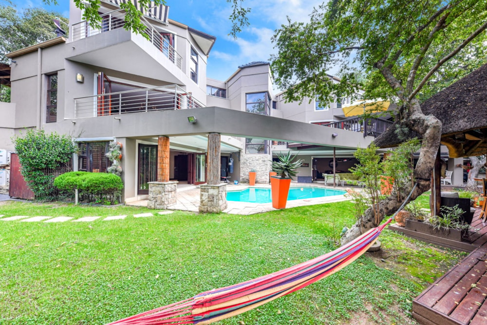 Security estate home sold in Fourways Area - FW1696407
