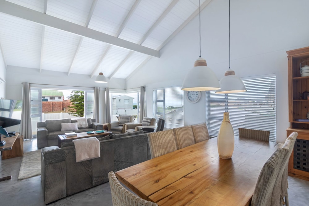 House sold in Cannon Rocks - 1KO1695132 House sold in Cannon Rocks - 1KO1695132