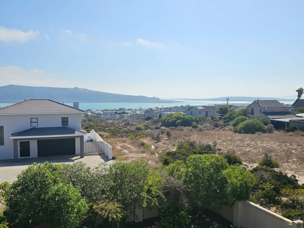 House for sale in Myburgh Park - LA1690301 House for sale in Myburgh Park - LA1690301