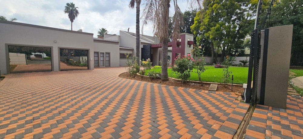 House for sale in Sonneveld - 1BJ1695792 House for sale in Sonneveld - 1BJ1695792