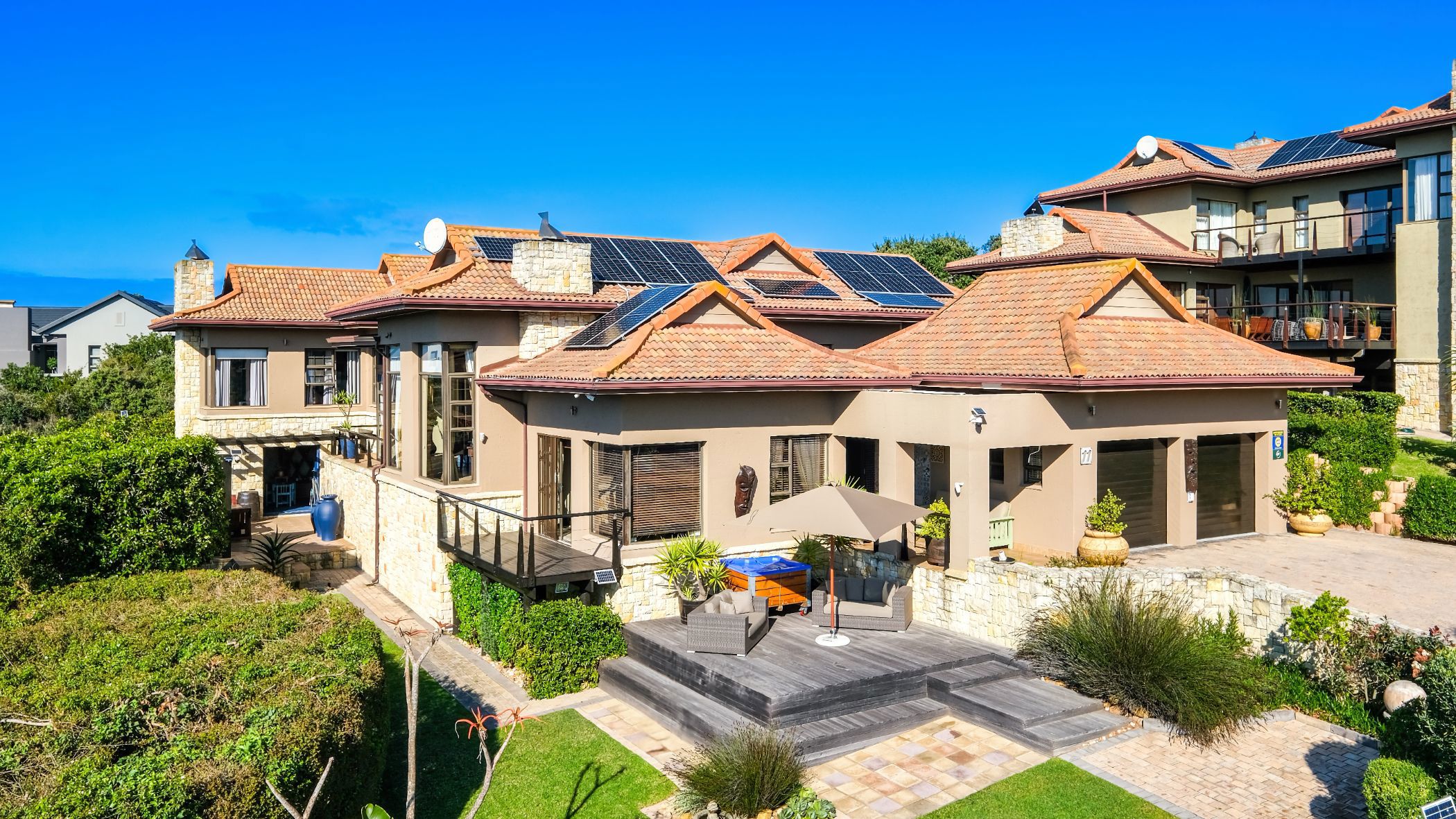 House sold in Village on Sea - 1MB1695267