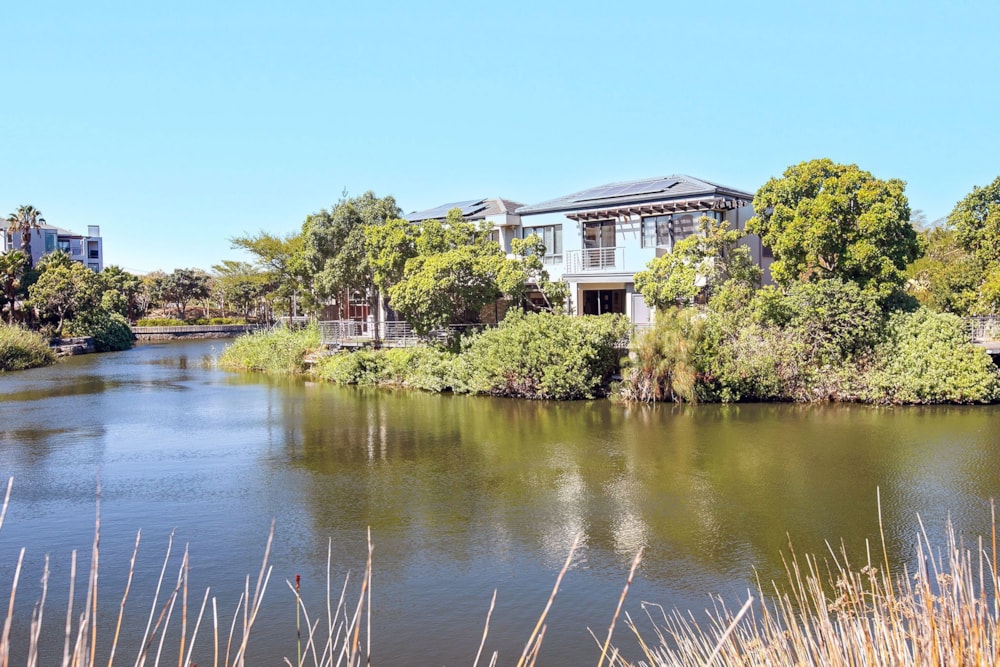 Security estate home sold in Century City - 1TV1693518