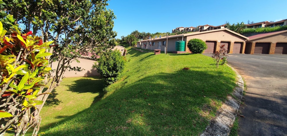 Townhouse for sale in Port Edward - 1PD1693152