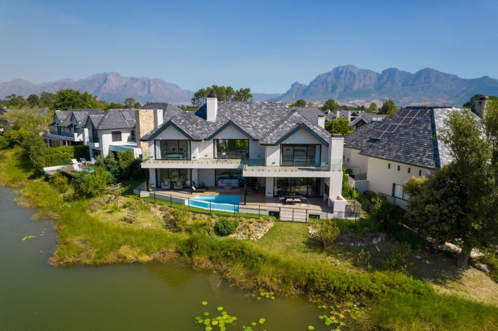 Golf estate house sold in Pearl Valley Golf and Country Estate - VLV1694902 Golf estate house sold in Pearl Valley Golf and Country Estate - VLV1694902