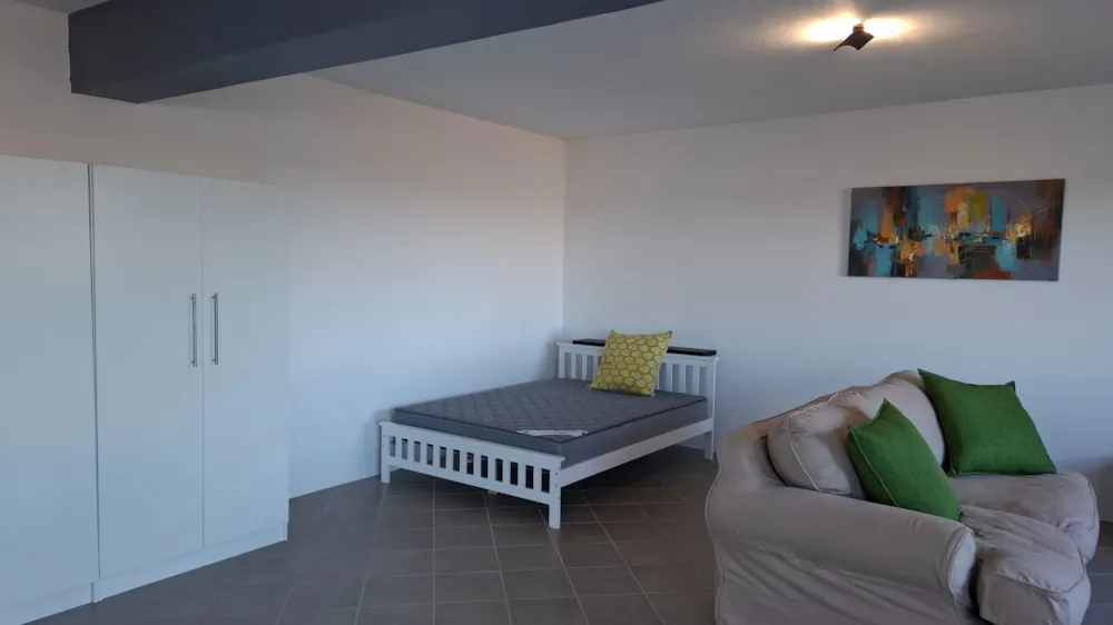 Apartment let in East Bank - 1PF1741144