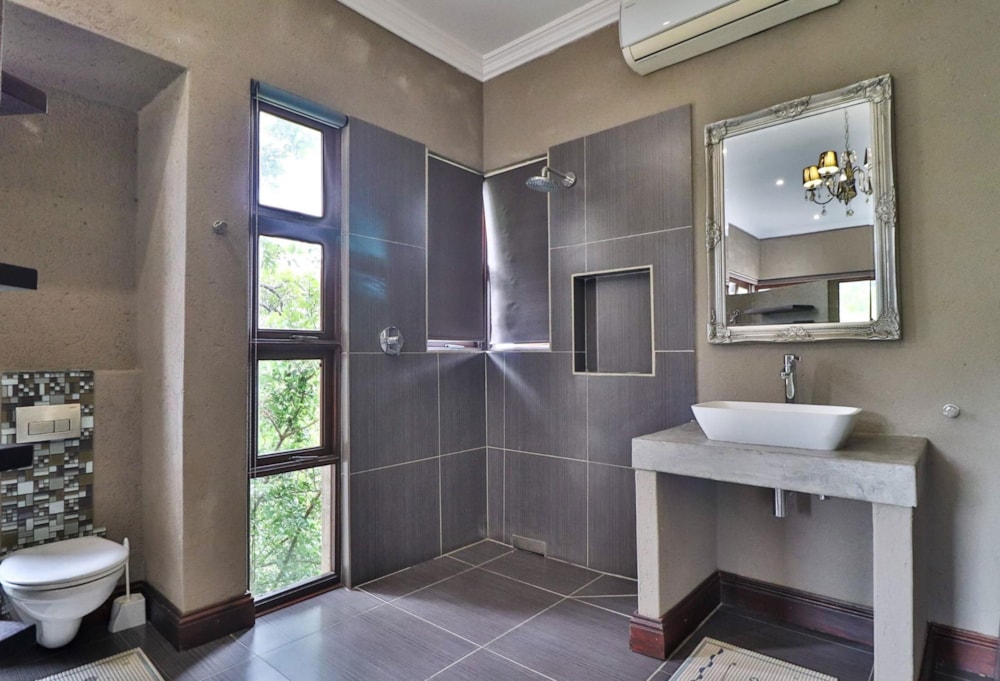 Security estate home for sale in Sonheuwel - 1NS1689022 Security estate home for sale in Sonheuwel - 1NS1689022