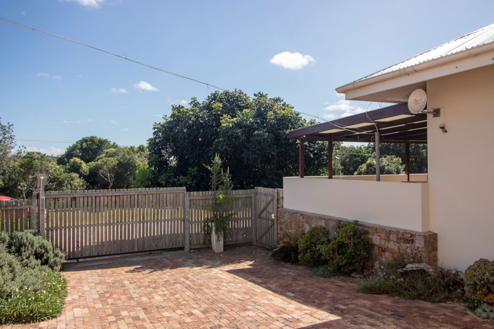 House sold in Kenton on Sea - 1KO1694370 House sold in Kenton on Sea - 1KO1694370