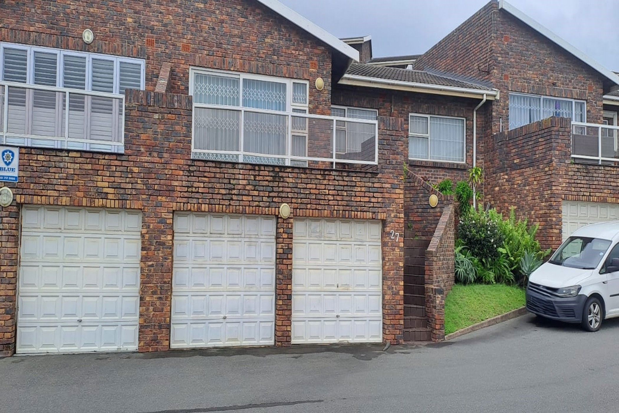 Townhouse for sale in Athlone Park - 1WB1694472