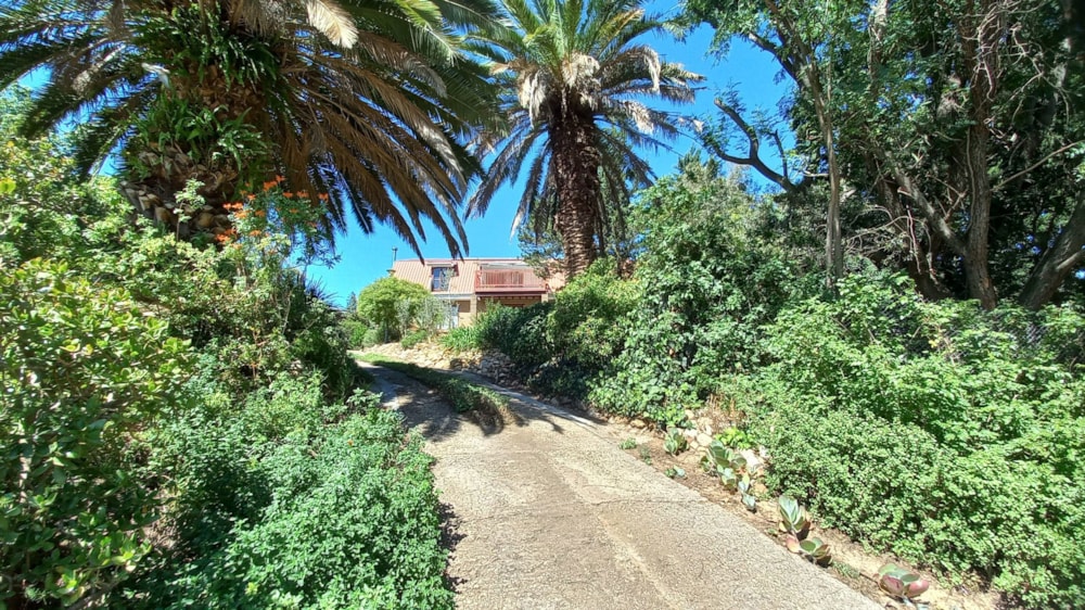 Double-storey house for sale in Heidelberg, Garden Route - 1SR1693178