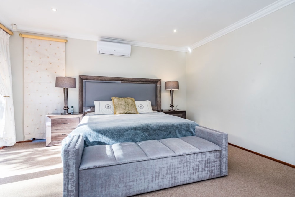 House for sale in Chancliff Ridge - 1KR1693029