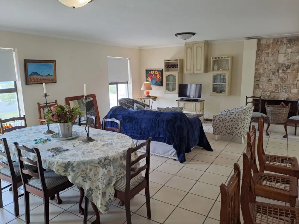 Security complex home for sale in Stilbaai West - 1SR1693106 Security complex home for sale in Stilbaai West - 1SR1693106