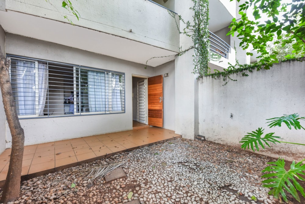 Garden apartment for sale in Sandown, Sandton - HP1695823 Garden apartment for sale in Sandown, Sandton - HP1695823