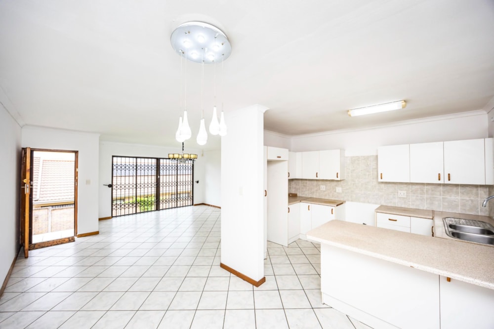 House sold in Beacon Bay - 1EZ1692589 House sold in Beacon Bay - 1EZ1692589