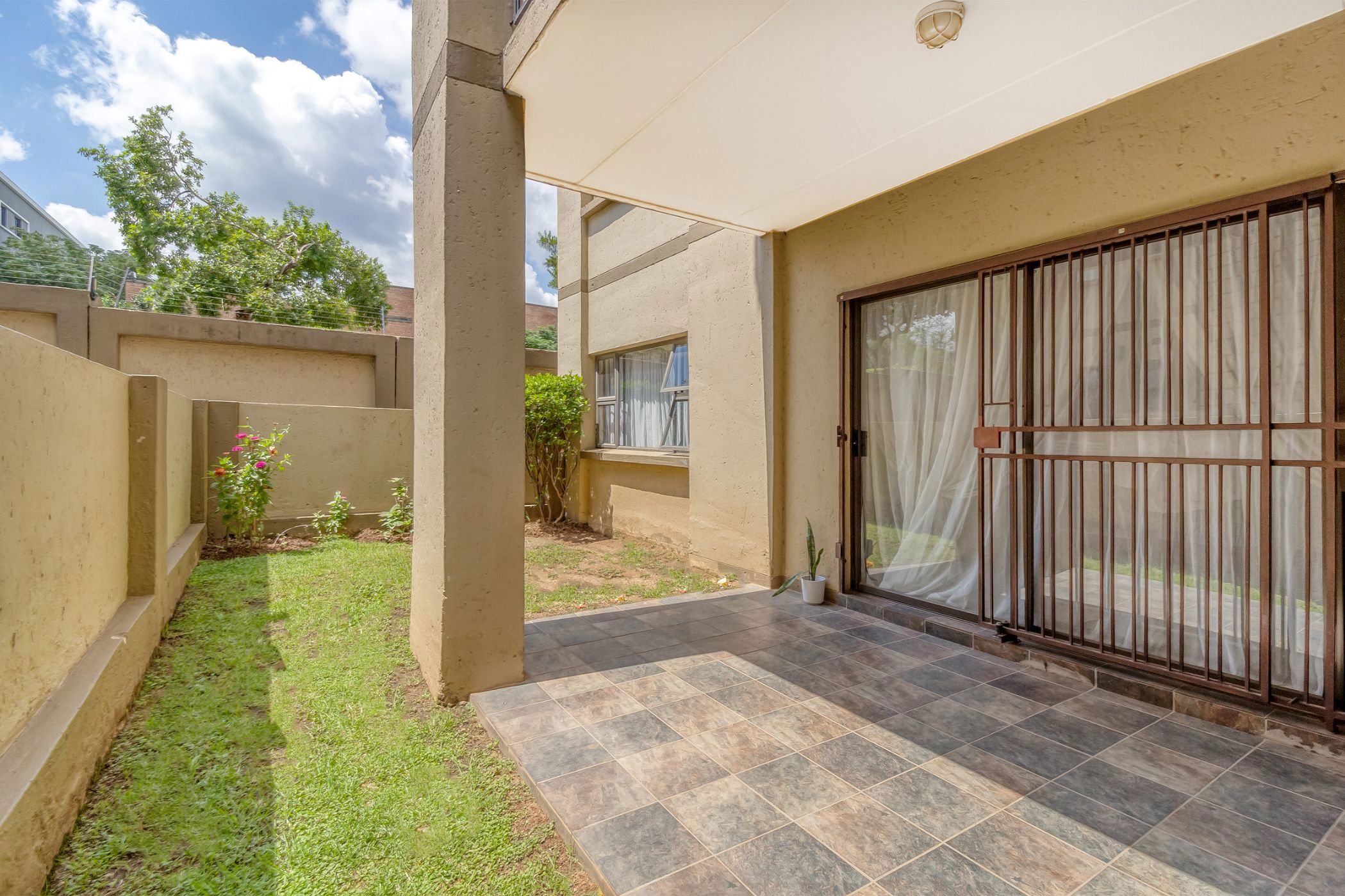 Apartment sold in Lonehill - FW1692570
