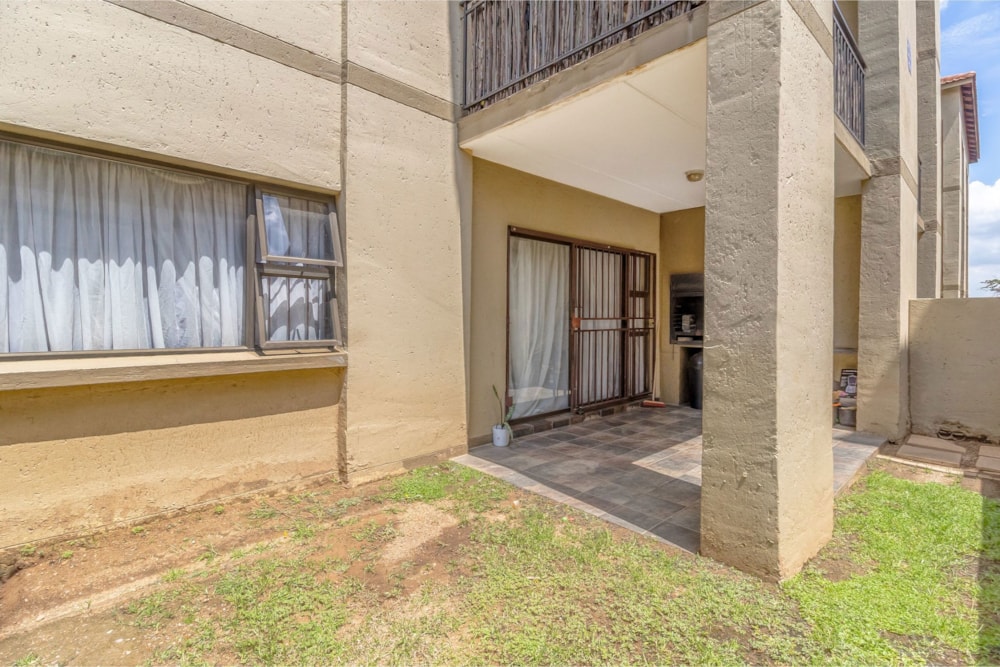 Apartment sold in Lonehill - FW1692570 Apartment sold in Lonehill - FW1692570