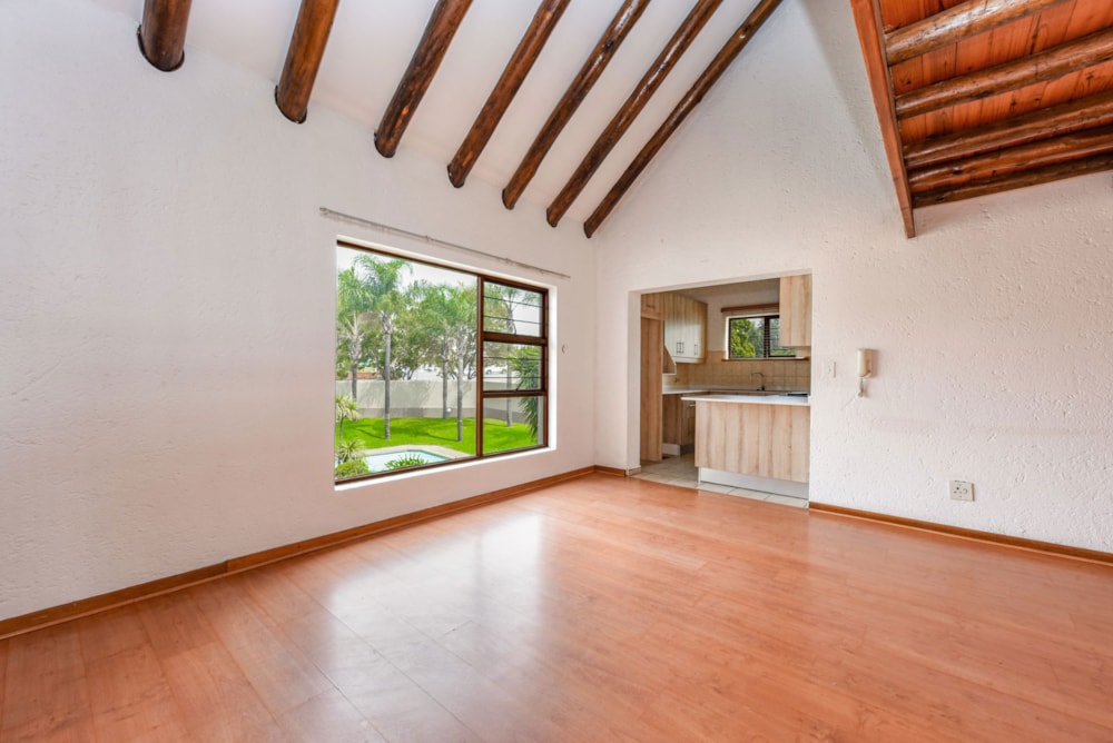 Apartment sold in Paulshof - FW1695435 Apartment sold in Paulshof - FW1695435