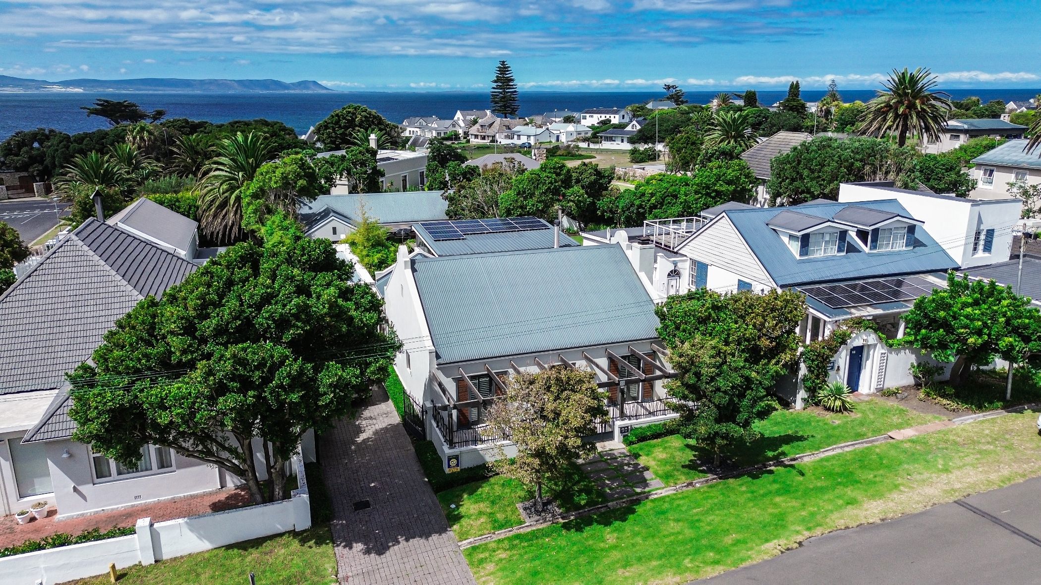 House for sale in Eastcliff, Hermanus - HF1691879