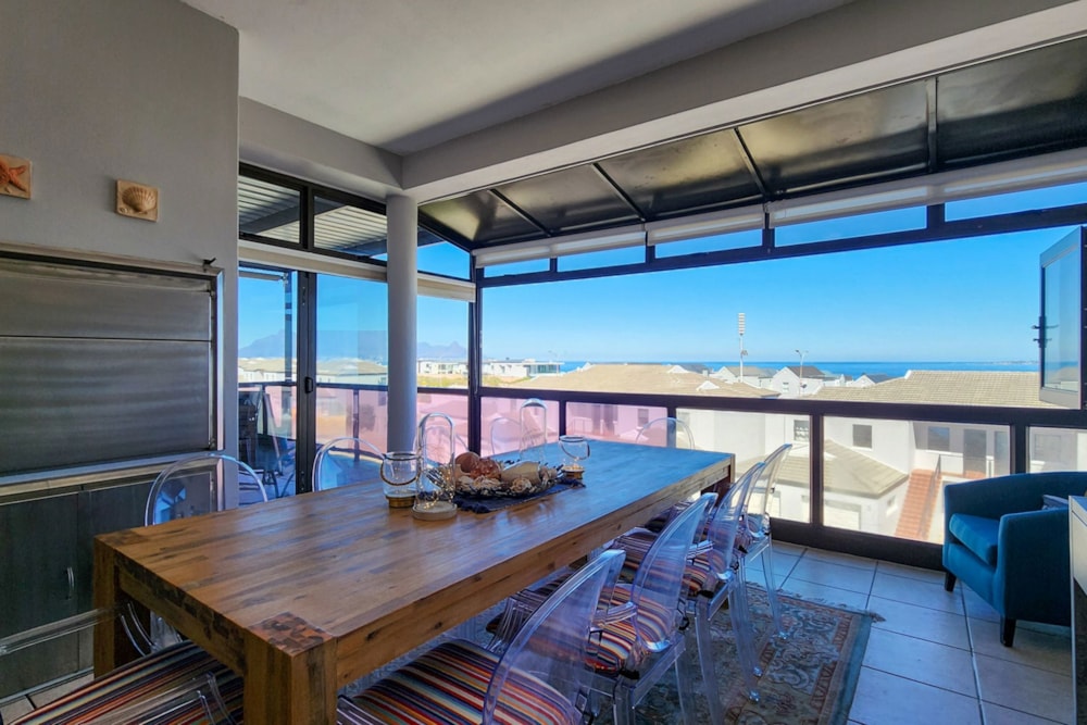 Apartment for sale in Big Bay - 1TV1693709 Apartment for sale in Big Bay - 1TV1693709