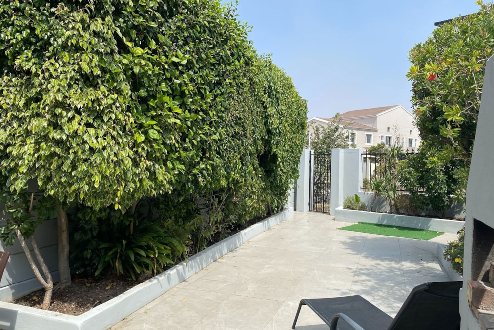 Townhouse sold in Bloubergrant - 1TV1693127 Townhouse sold in Bloubergrant - 1TV1693127