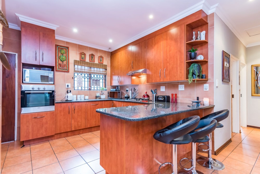 House sold in Noordheuwel - 1KR1692592 House sold in Noordheuwel - 1KR1692592