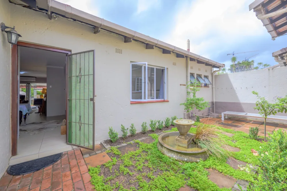 Townhouse for sale in uMhlanga Rocks - 1ND1688785