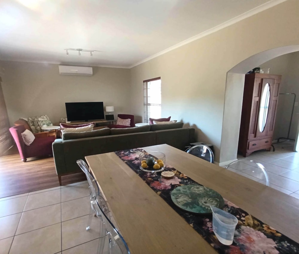 Security estate home to rent in Century City - 1TV1733213