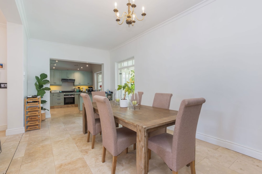 House sold in Newlands, Cape Town - KW1694688 House sold in Newlands, Cape Town - KW1694688