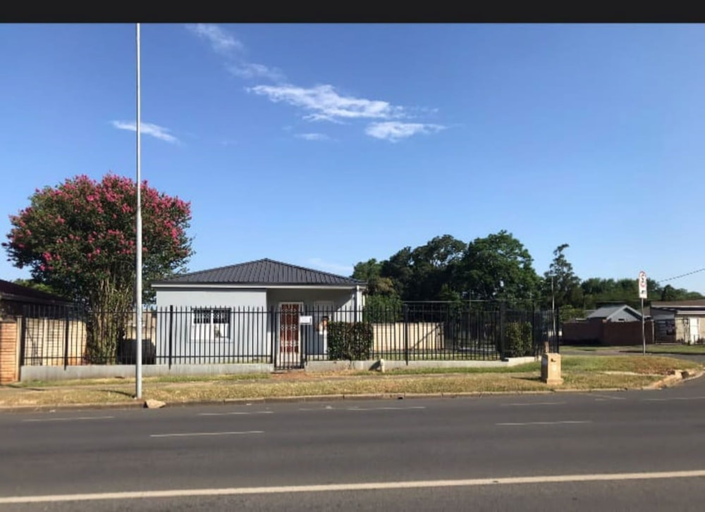 Commercial retail property sold in Pietermaritzburg - 1PM1694283 Commercial retail property sold in Pietermaritzburg - 1PM1694283