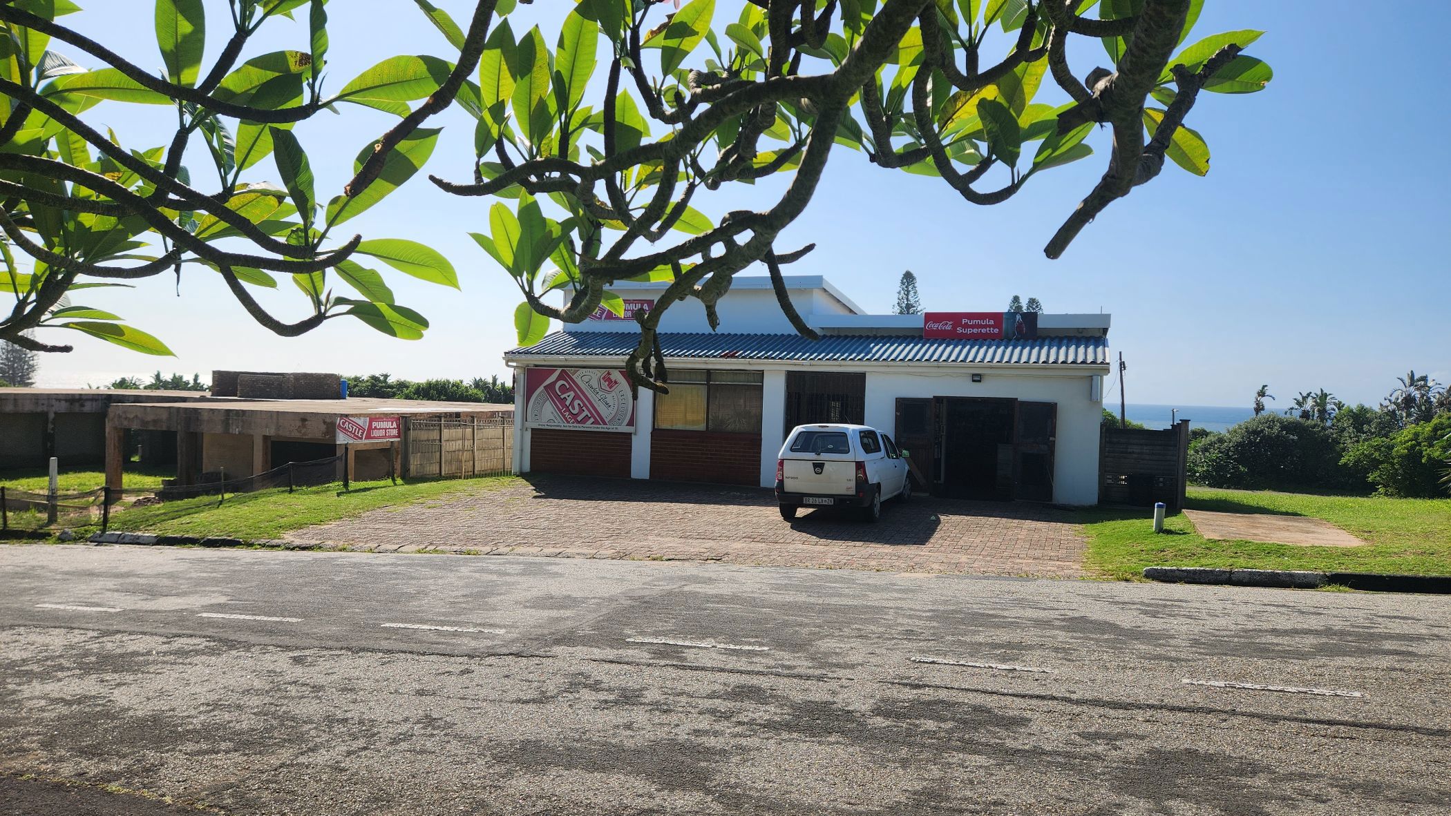 Commercial retail property for sale in Pumula - 1UW1364659