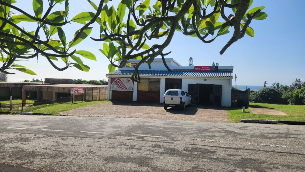 Commercial retail property for sale in Pumula - 1UW1364659