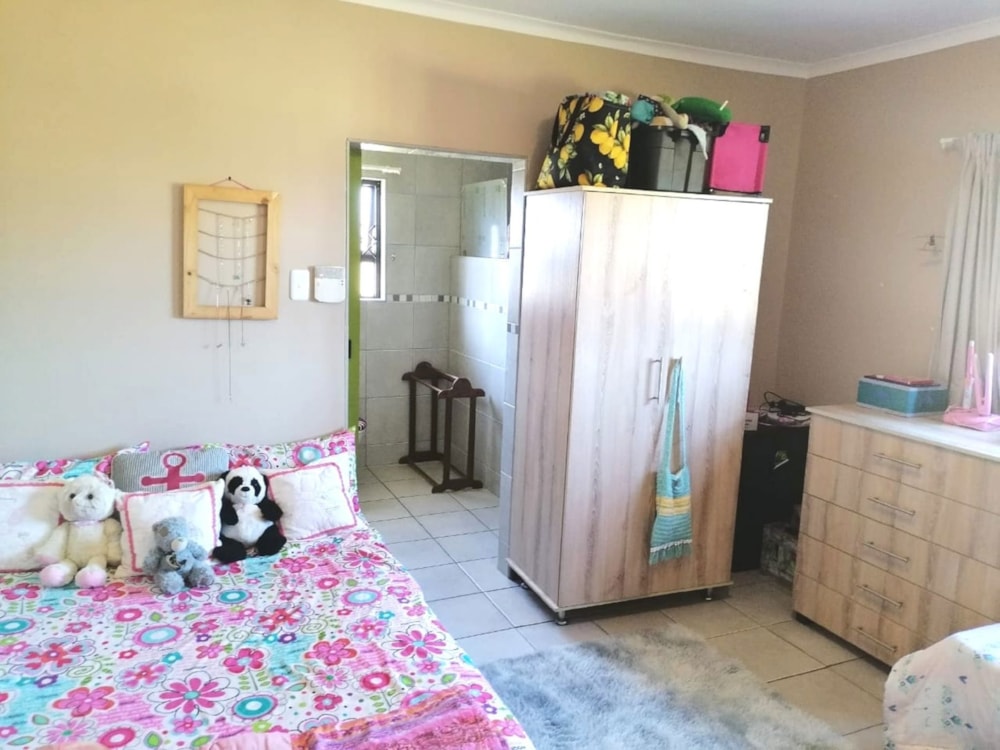 House for sale in Noorsekloofpunt - 1JF1696092 House for sale in Noorsekloofpunt - 1JF1696092