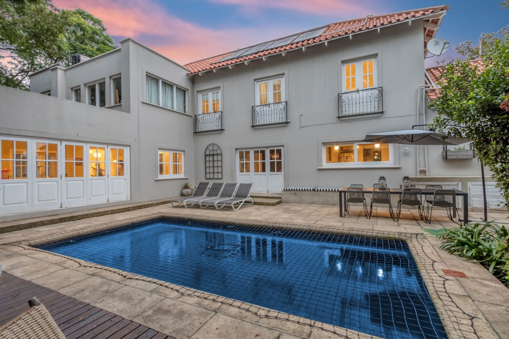 Double-storey house for sale in Oaklands, Johannesburg - HP1458177