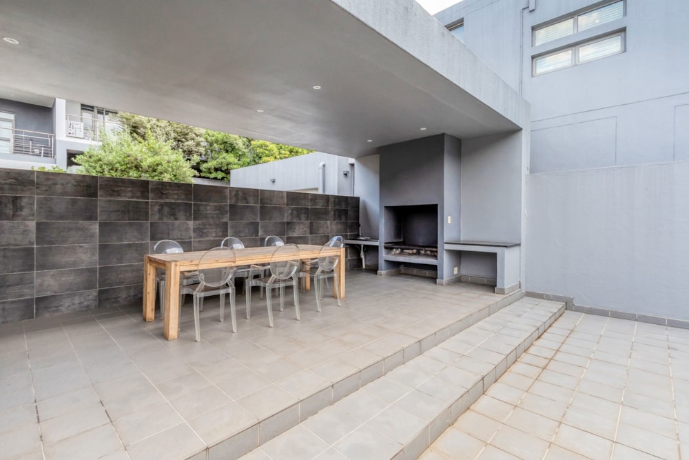 Garden apartment for sale in Oaklands, Johannesburg - HP1694031 Garden apartment for sale in Oaklands, Johannesburg - HP1694031