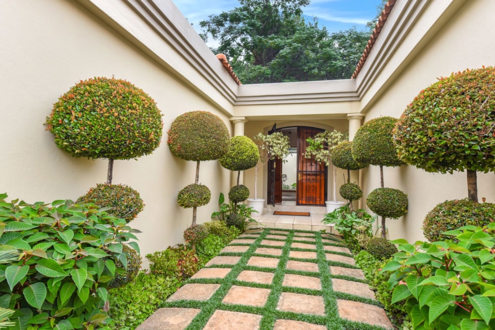 Cluster sold in Bryanston - HP1695432 Cluster sold in Bryanston - HP1695432