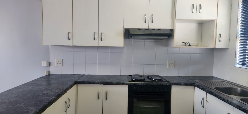 Townhouse sold in Kabega - 1PLZ1694619 Townhouse sold in Kabega - 1PLZ1694619