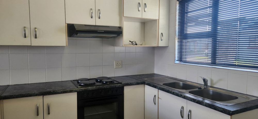 Townhouse sold in Kabega - 1PLZ1694619 Townhouse sold in Kabega - 1PLZ1694619