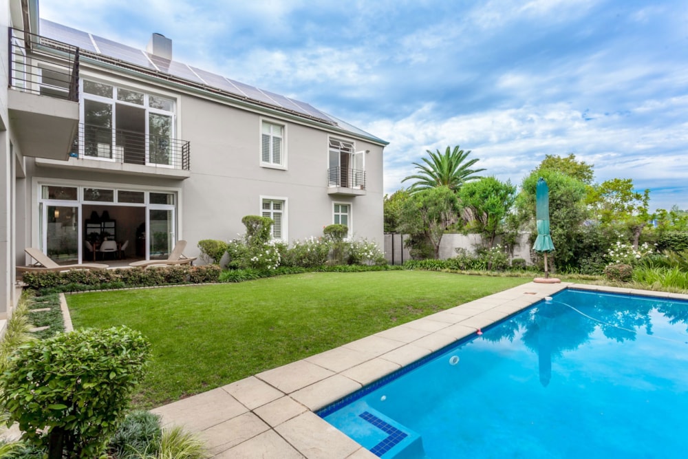 Double-storey house sold in Craighall Park - HP1699693
