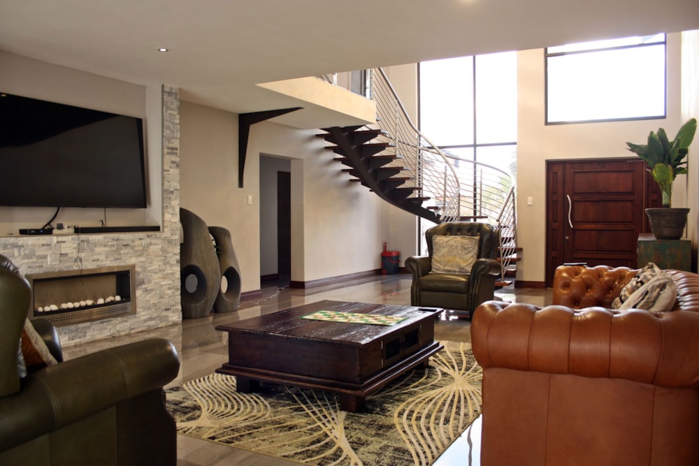 Double-storey house for sale in Sterkspruit Estate - 1LY1697579 Double-storey house for sale in Sterkspruit Estate - 1LY1697579