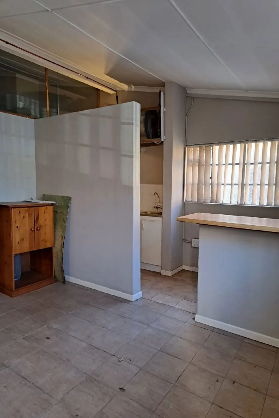 Commercial office let in Kokstad - 1UB1697009