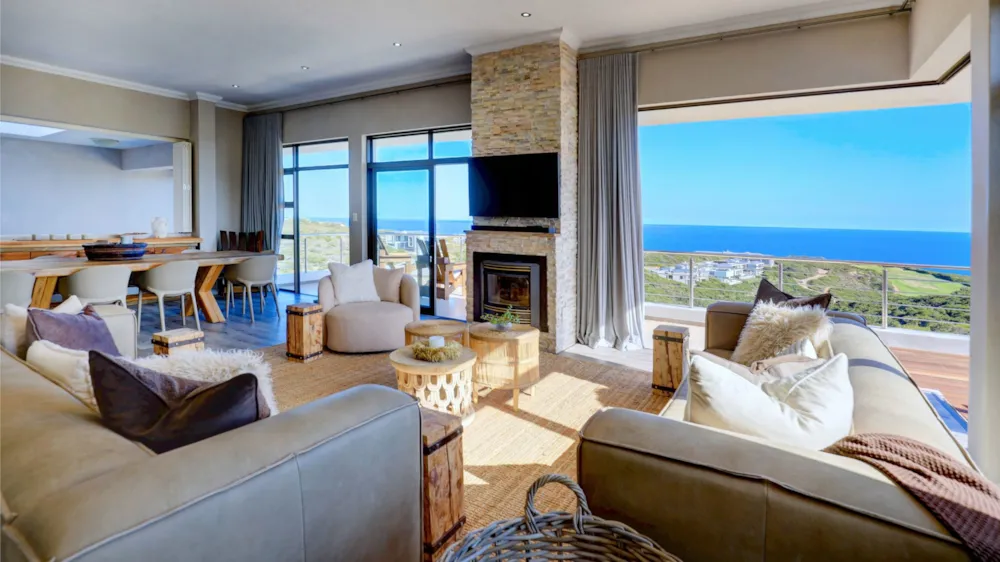 Golf estate house for sale in Pinnacle Point Golf Estate - 1MB1740768