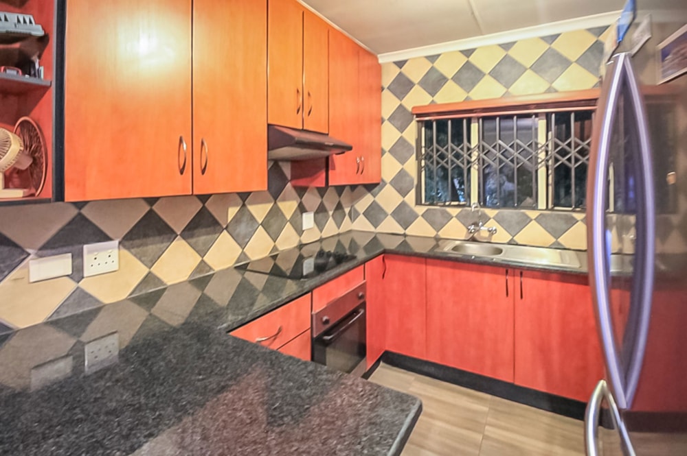 Apartment for sale in Witpoortjie - RAN1698422 Apartment for sale in Witpoortjie - RAN1698422