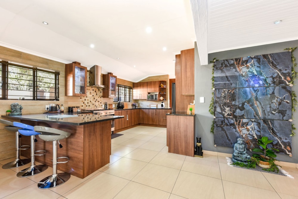 House sold in Sunninghill - FW1698928 House sold in Sunninghill - FW1698928