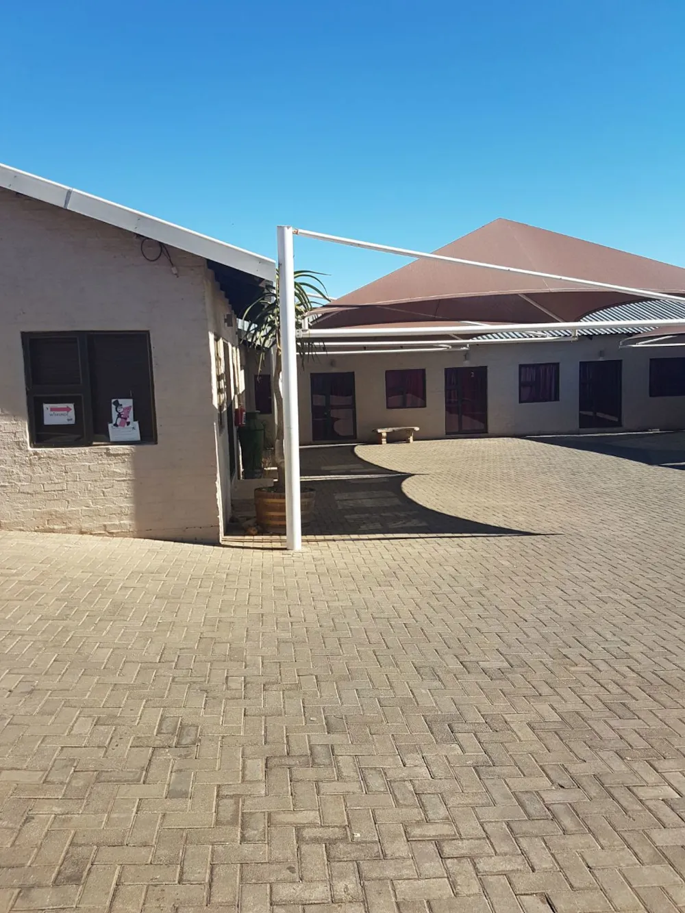 Guesthouse to rent in Kuruman - 1RN1737573 Guesthouse to rent in Kuruman - 1RN1737573