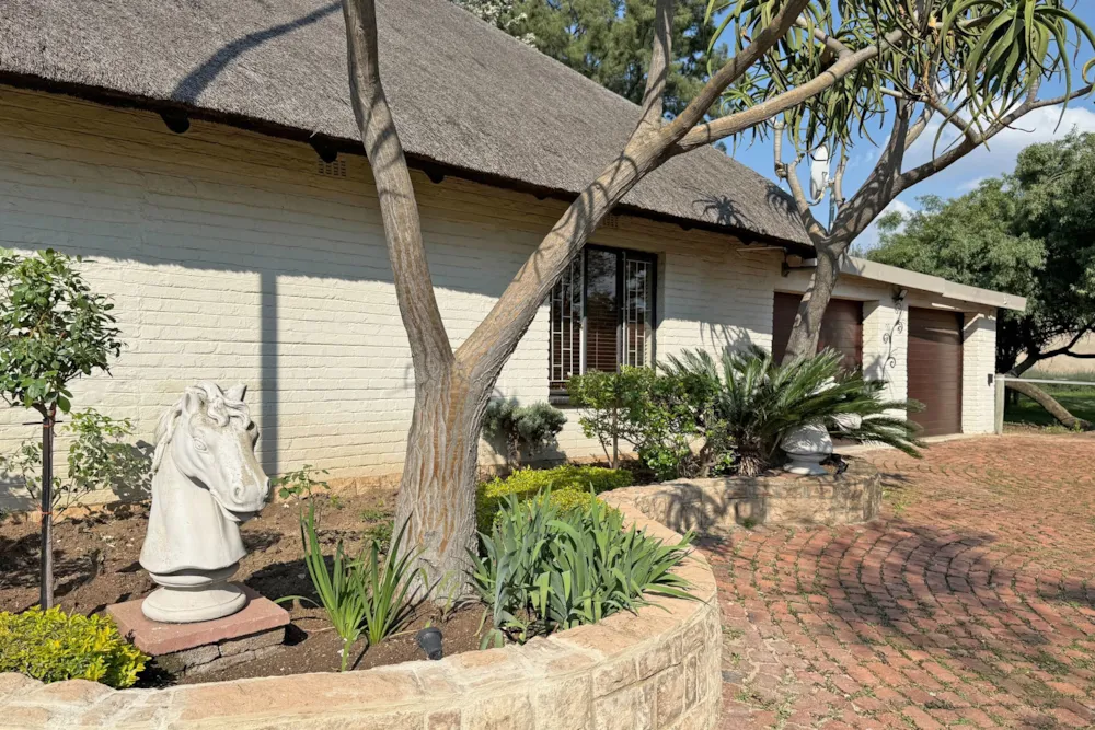 Single-storey house for sale in Blue Hills - MR1697557