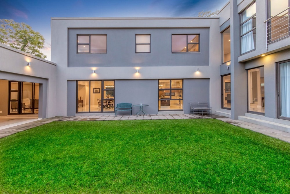 Double-storey cluster sold in Oaklands, Johannesburg - HP1696397 Double-storey cluster sold in Oaklands, Johannesburg - HP1696397