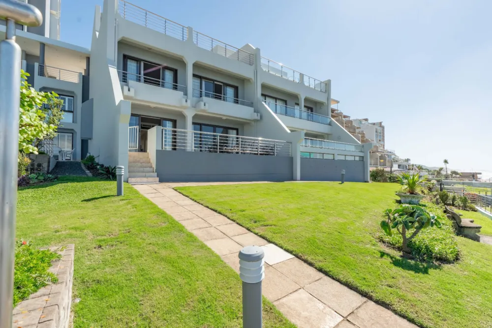 Apartment sold in uMhlanga Rocks - 1ND1609776 Apartment sold in uMhlanga Rocks - 1ND1609776